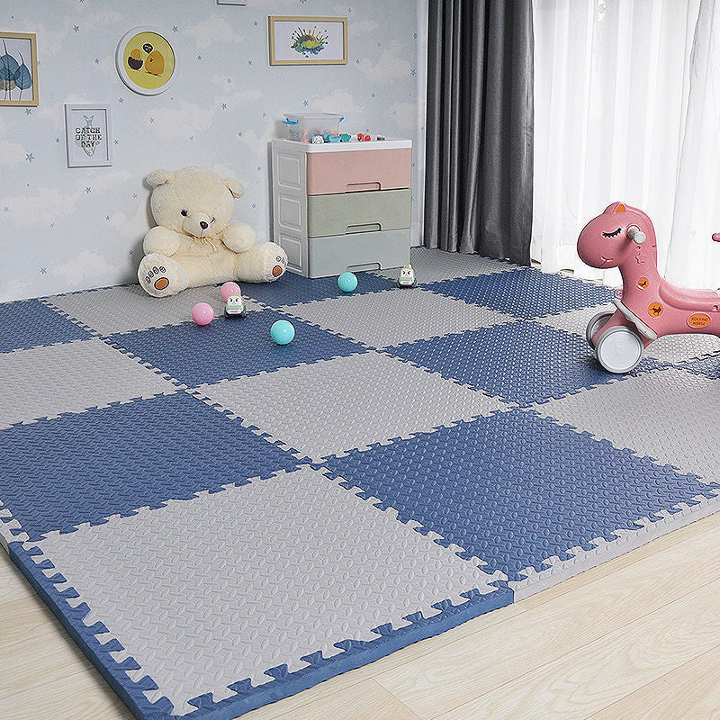 Blue and white foam puzzle floor mat 60×60 cm with interlocking pattern