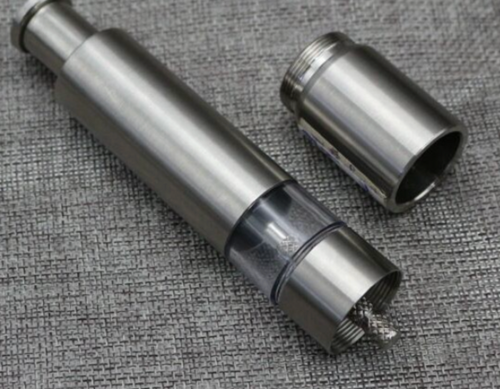SmartGrip black pepper grinder in brushed silver with adjustable top