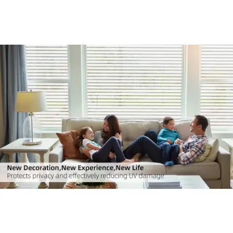 Frosted-Stripe Fensterfolie mit Sichtschutzstreifen, blickdichte matte Optik